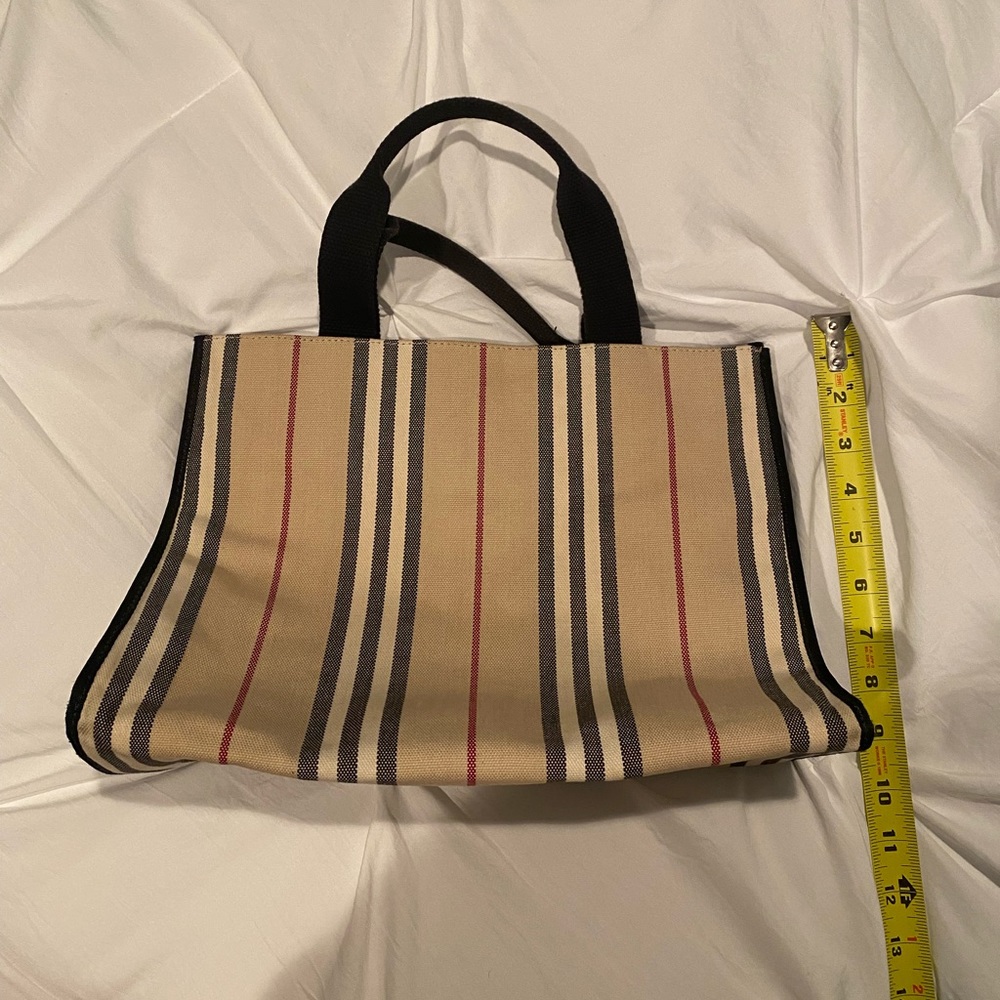 Vintage Burberry handbag